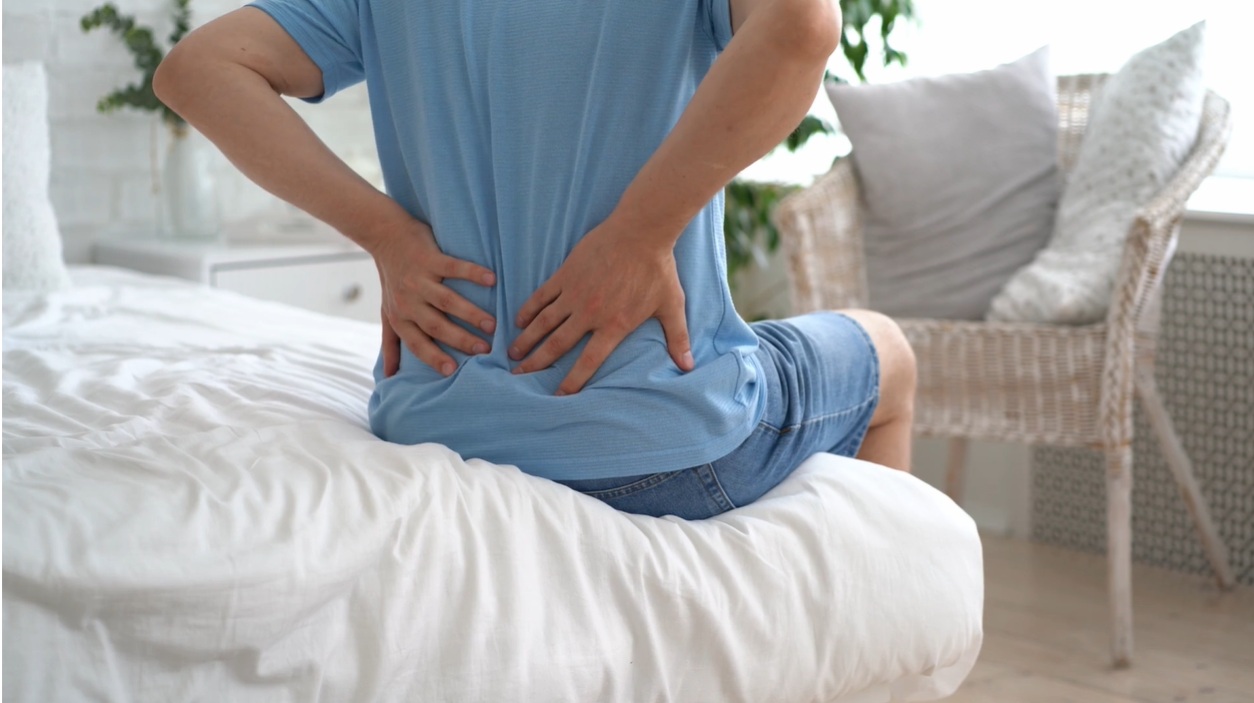 Why Your Low Back Pain Returns After Every Vacation